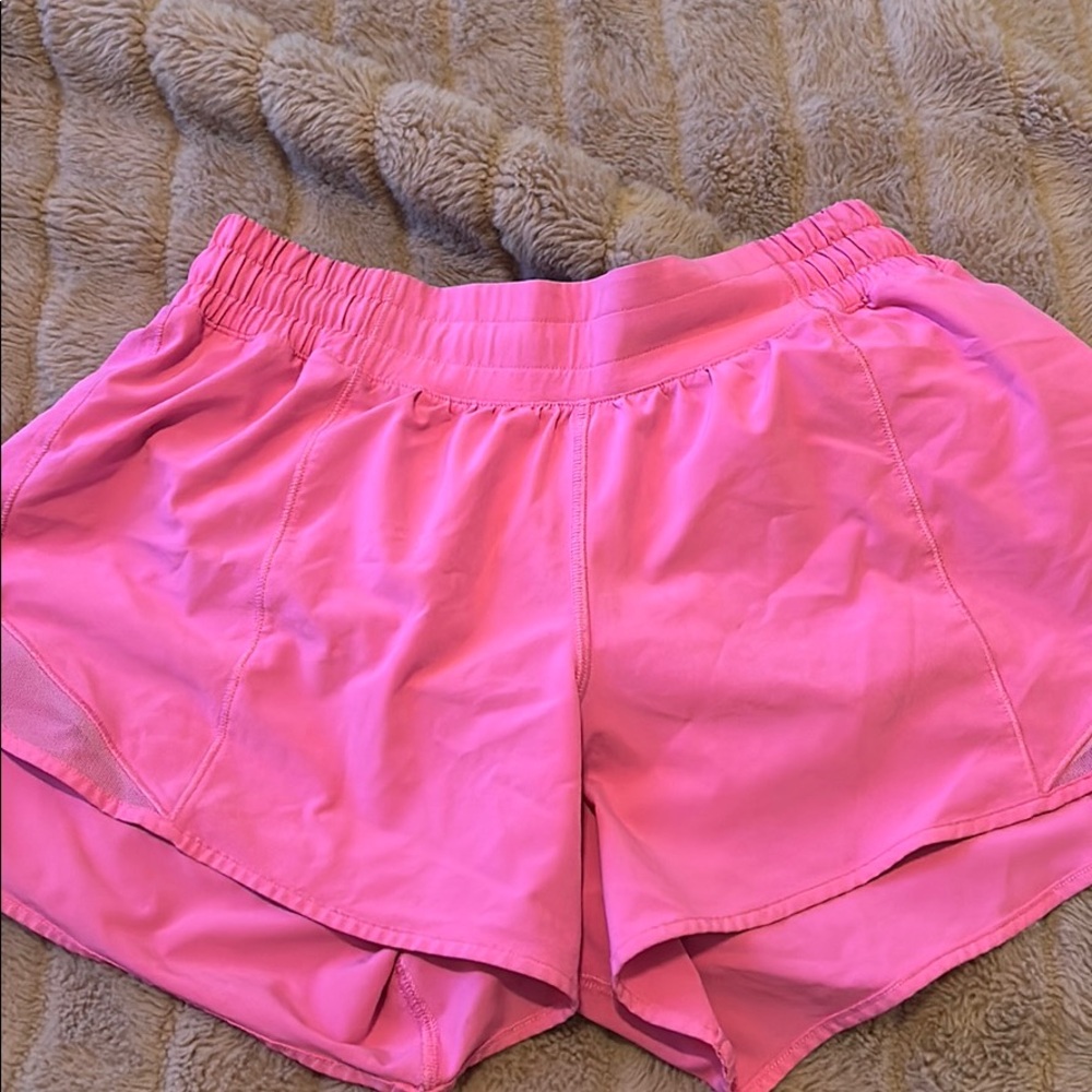 Lululemon hotty hot shorts hot pink 4 inch inseam